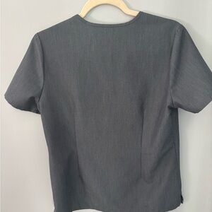 Figs Women's Gray Short Sleeve Tee